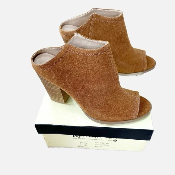 NWT RESTRICTED West Bay Whiskey Color Open Toe Booties Boots Block Heel Size 7.5 - Picture 2 of 8